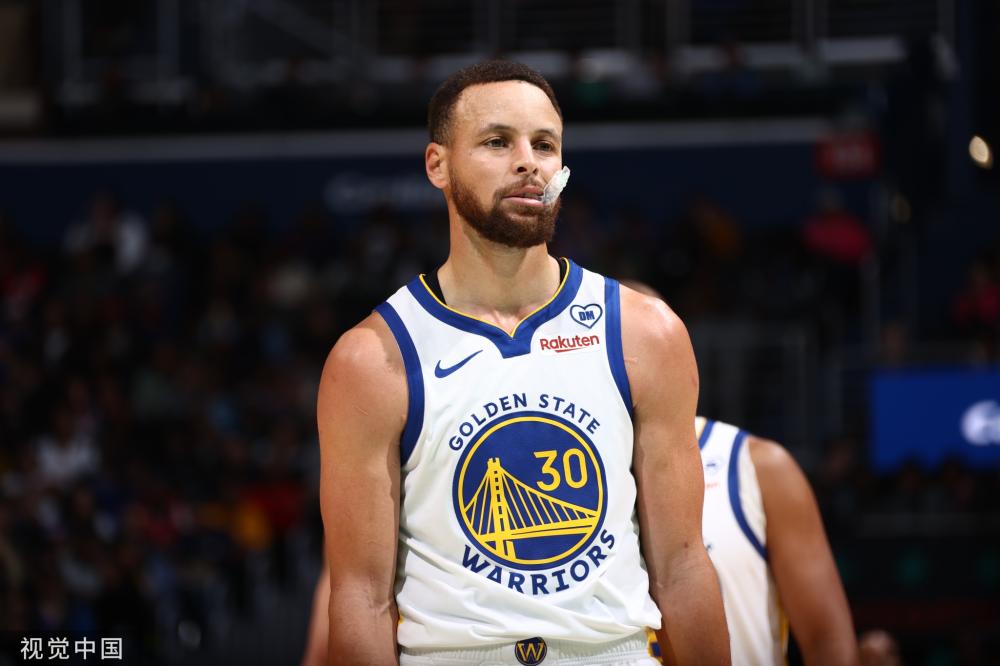 强队不会坐 强队不会坐