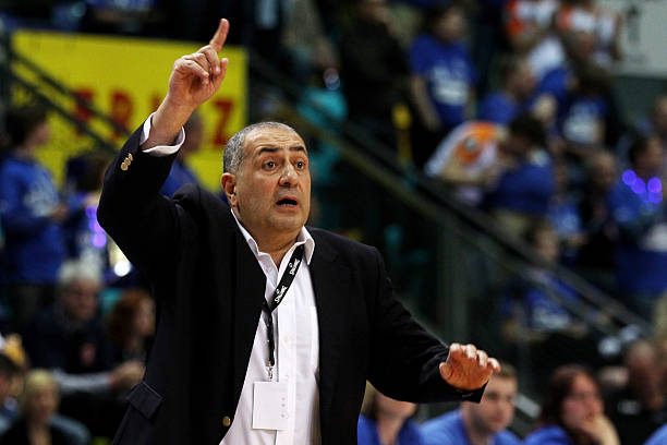 钟的狂攻 钟的狂攻