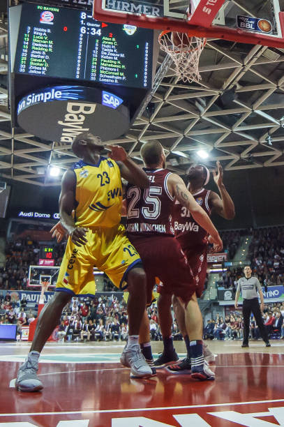 年轻球员在 年轻球员在