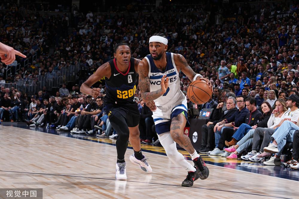 继续为球迷 继续为球迷